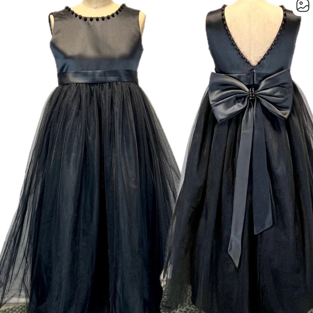 Black tulle poofy formal gown prom event pageant dress beaded bow back long maxi